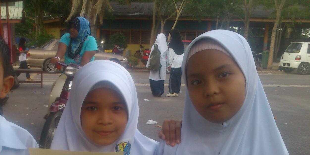 ainhusna930's profile banner image