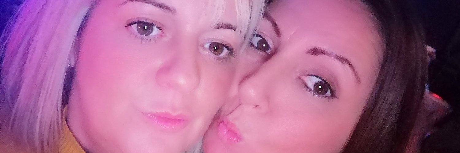 julies1980's profile banner image