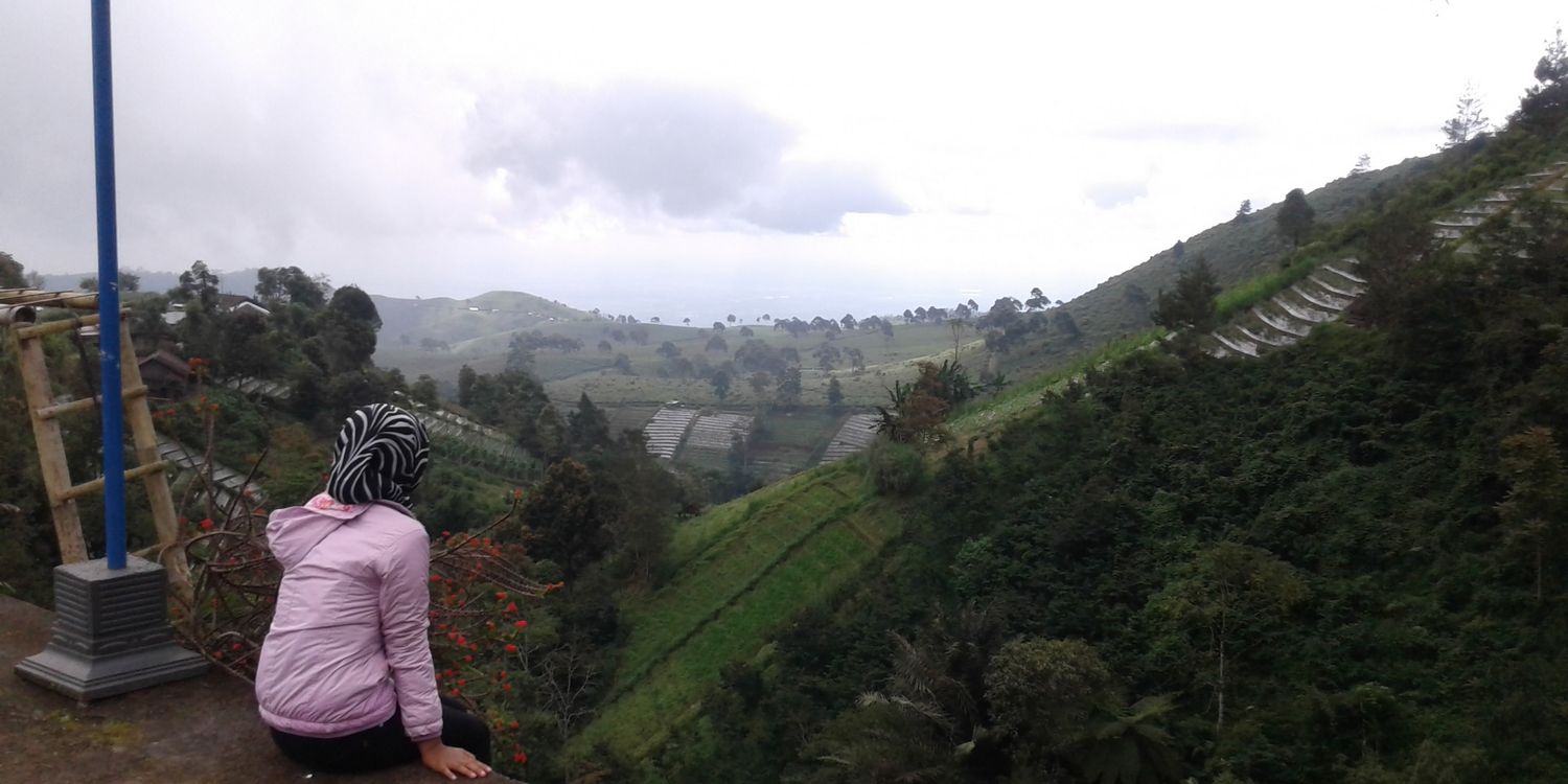 PutriEndrawati's profile banner image