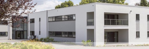 unessabe Profile Banner