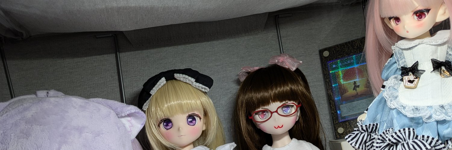 circular1043's profile banner image