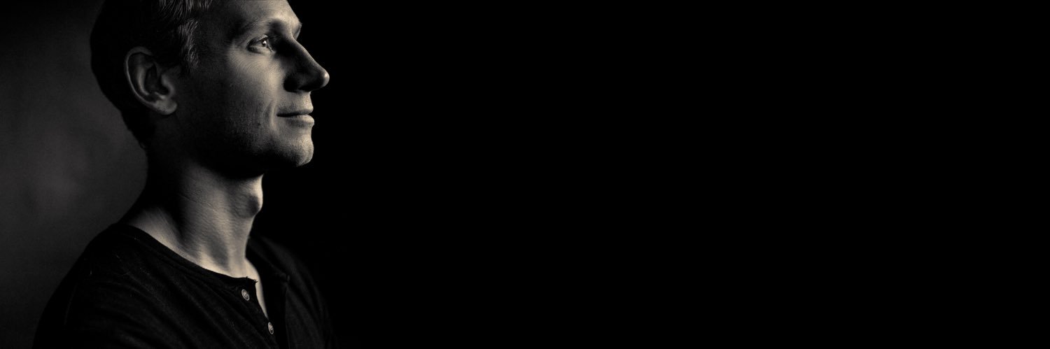 Andrew Hewitt banner