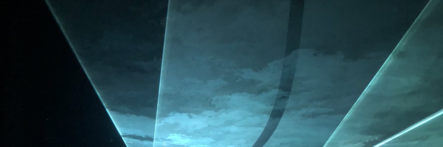 Twitter banner for @cashed