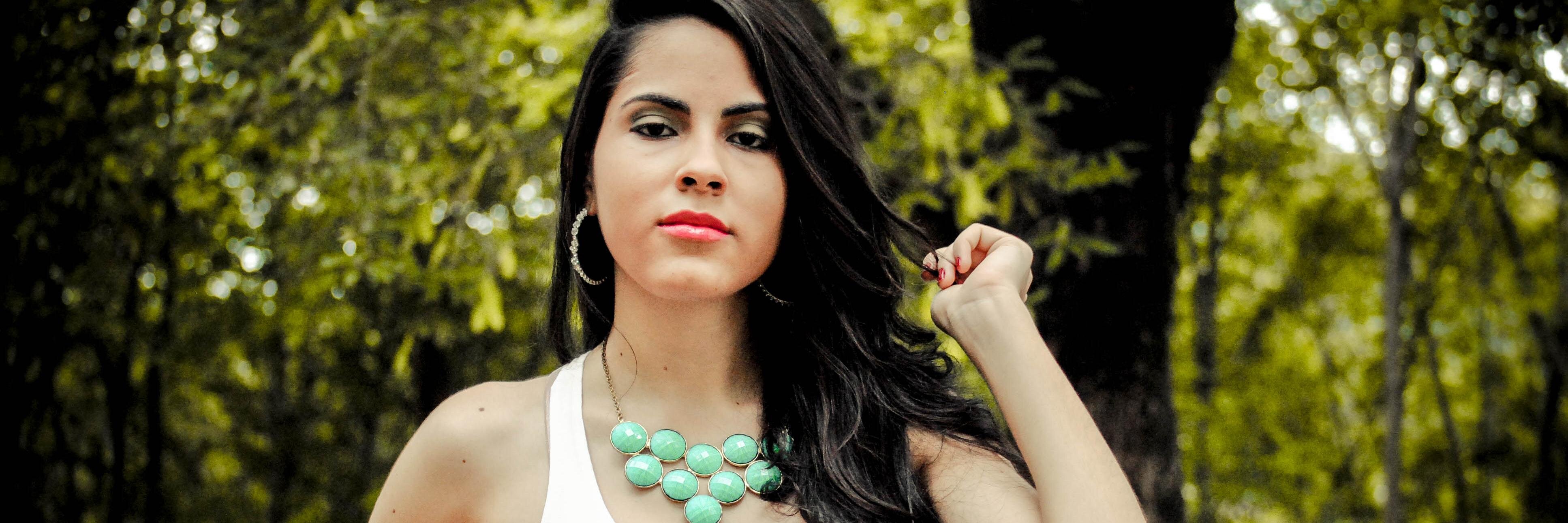 moclara's profile banner image