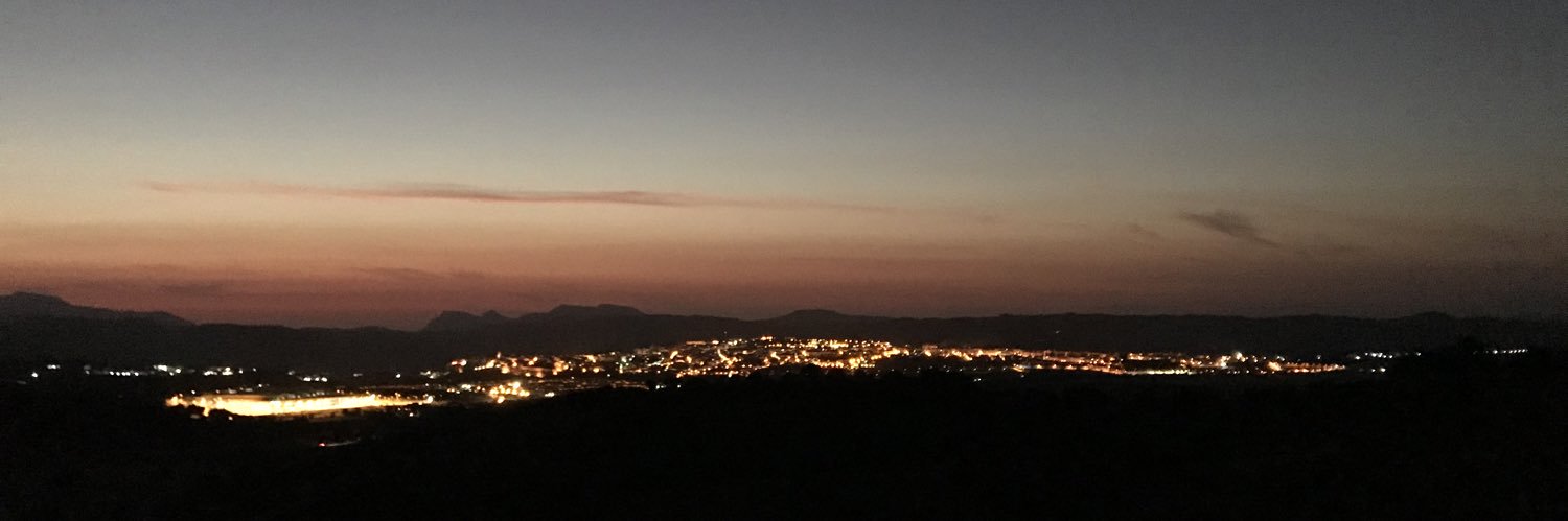 Andrea Benítez 🌙 banner