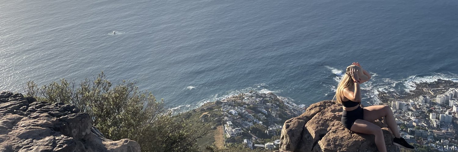 gialvesx's profile banner image