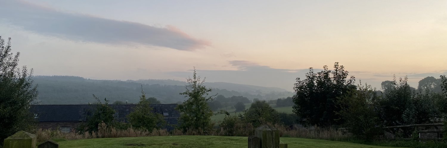 sian_brookss's profile banner image