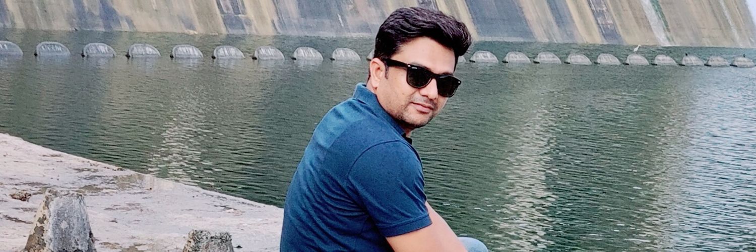 Vishal Raut🇮🇳 banner