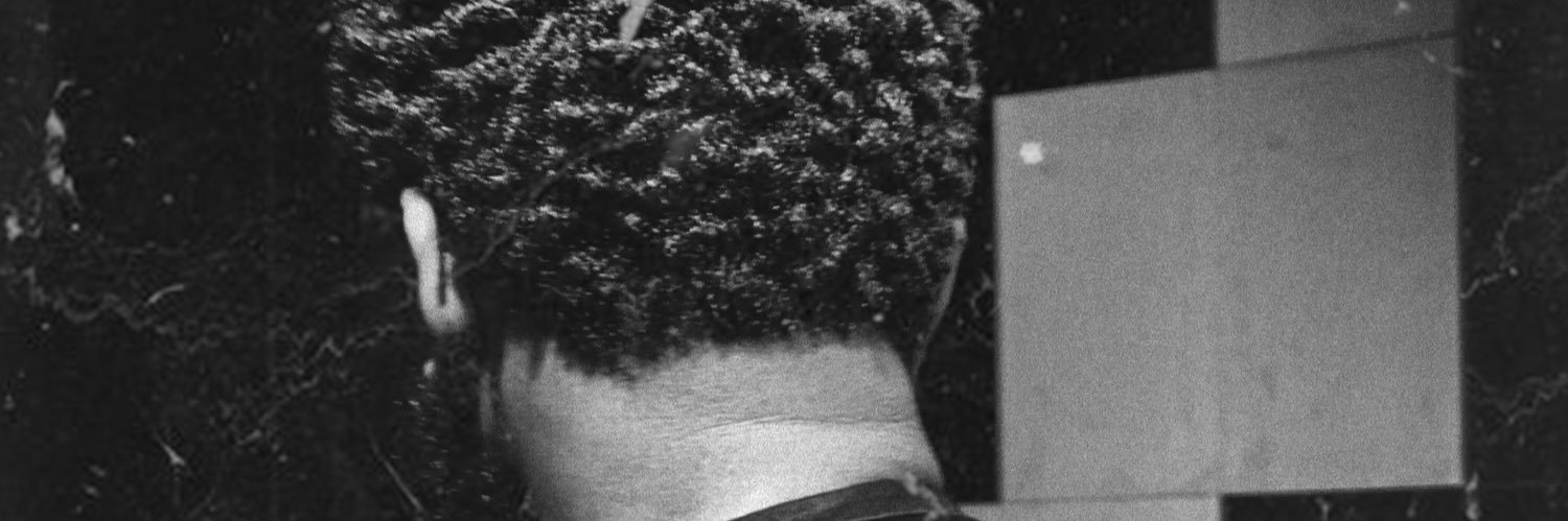 Noah Airé banner