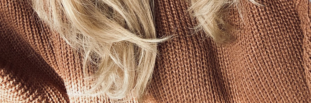 lyralurr's profile banner image