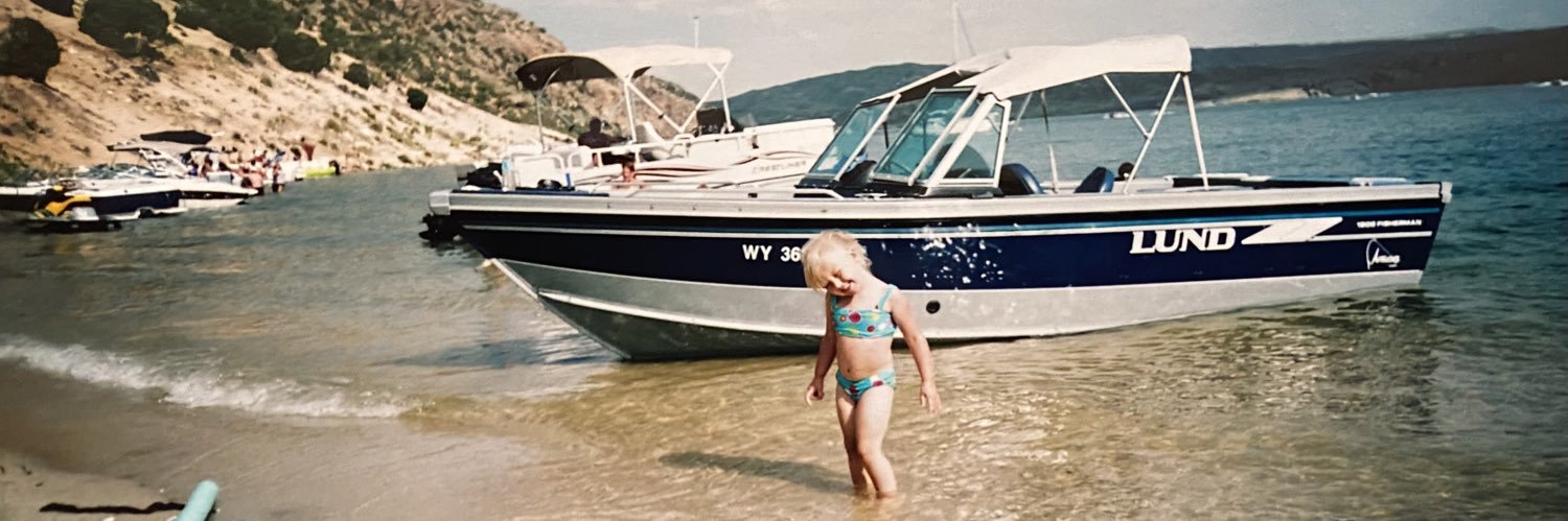allisonboroz's profile banner image
