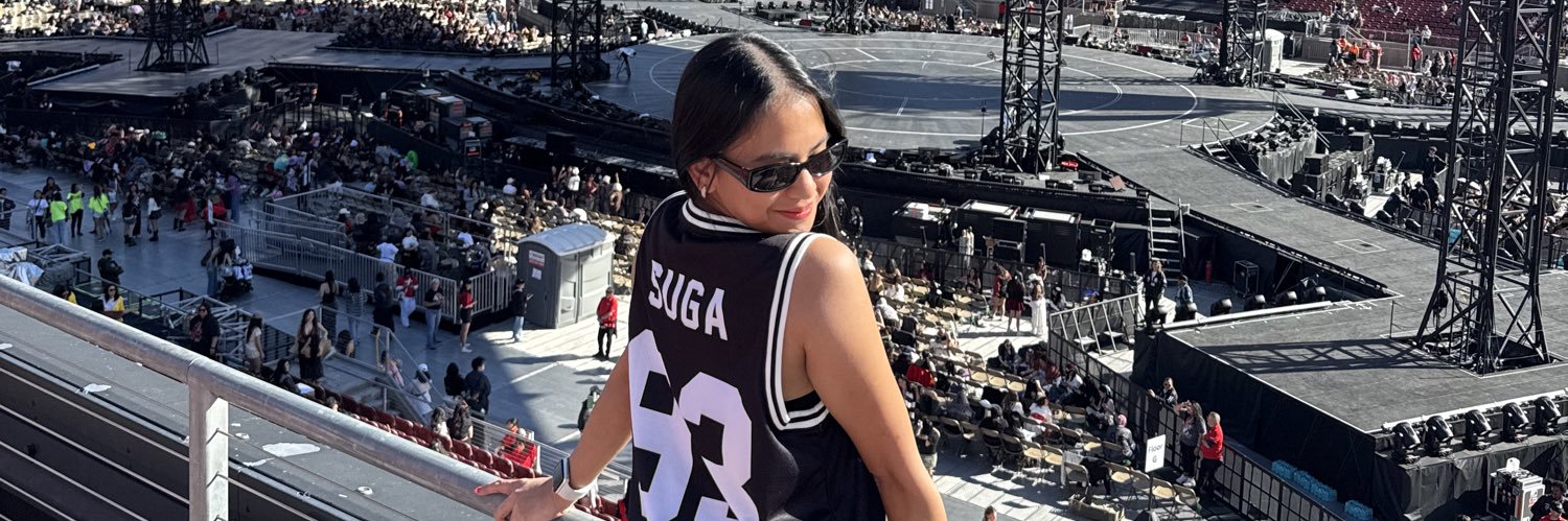 natalieuba_'s profile banner image