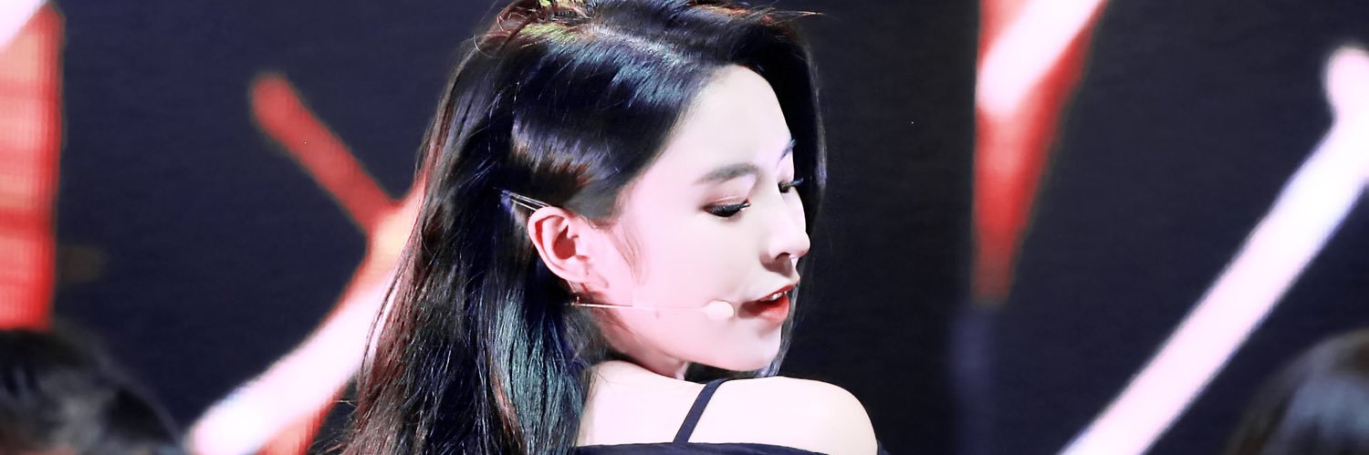 YanYan981102's profile banner image