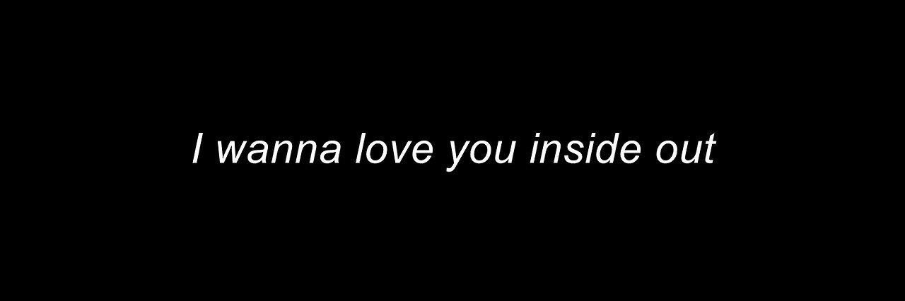 v banner