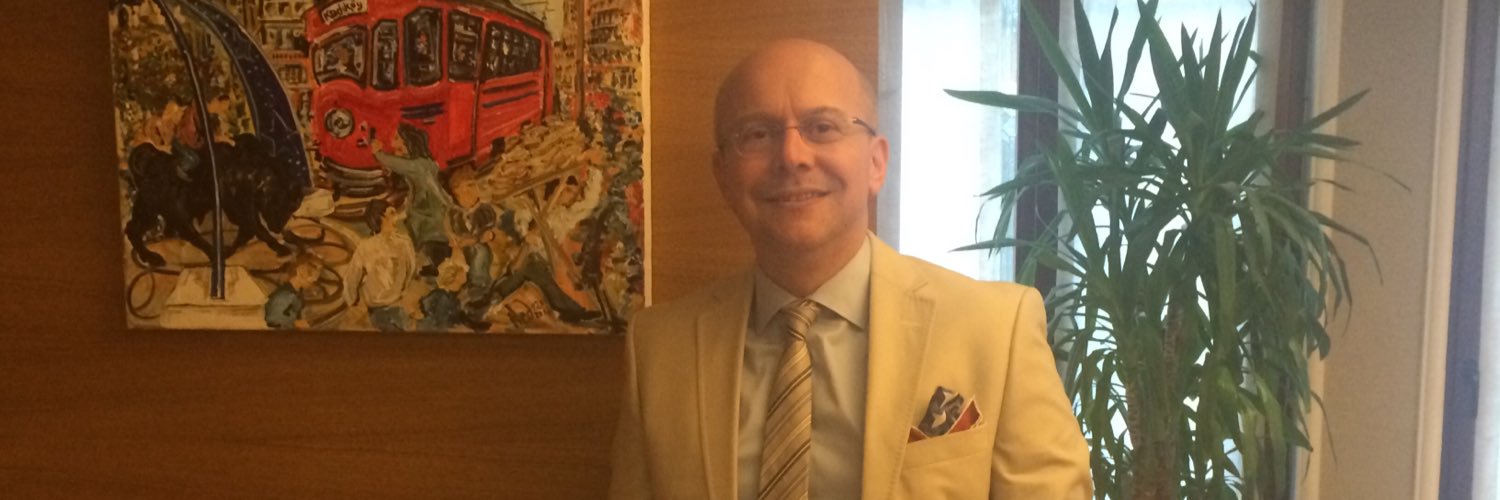 dr.murat emanetoğlu banner