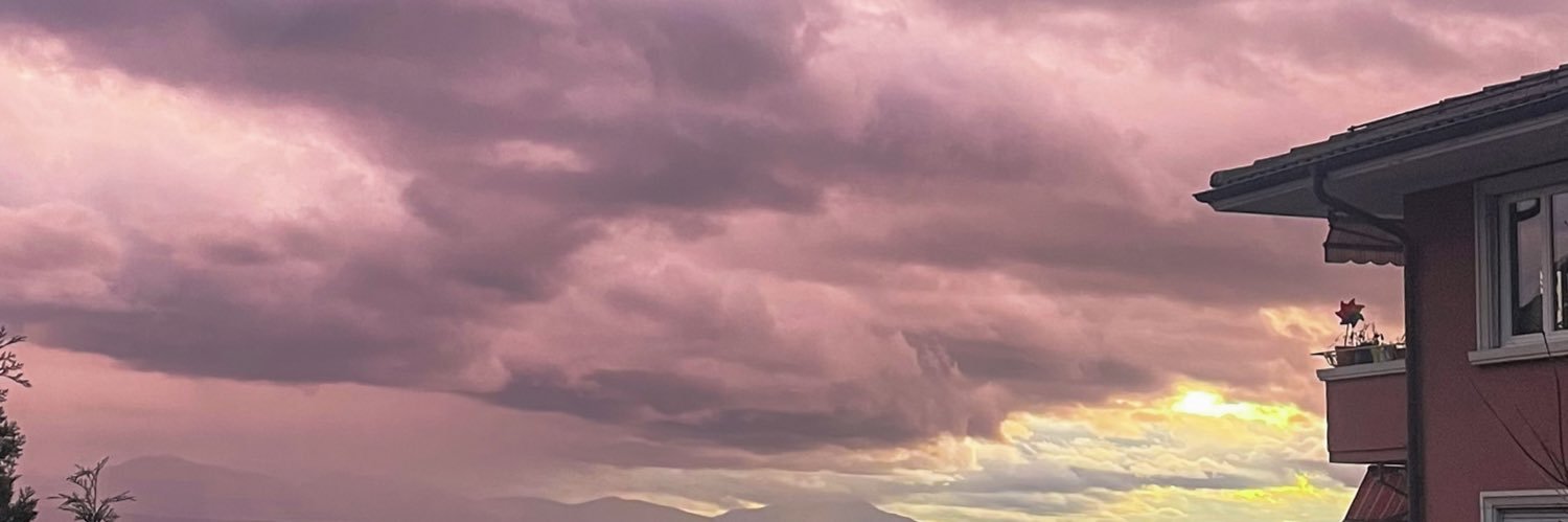 aitauxia's profile banner image