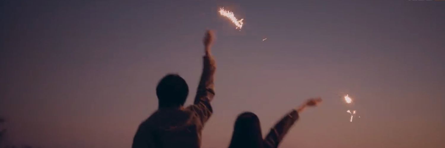 Raelice 🧜🏻‍♀️🌙 banner