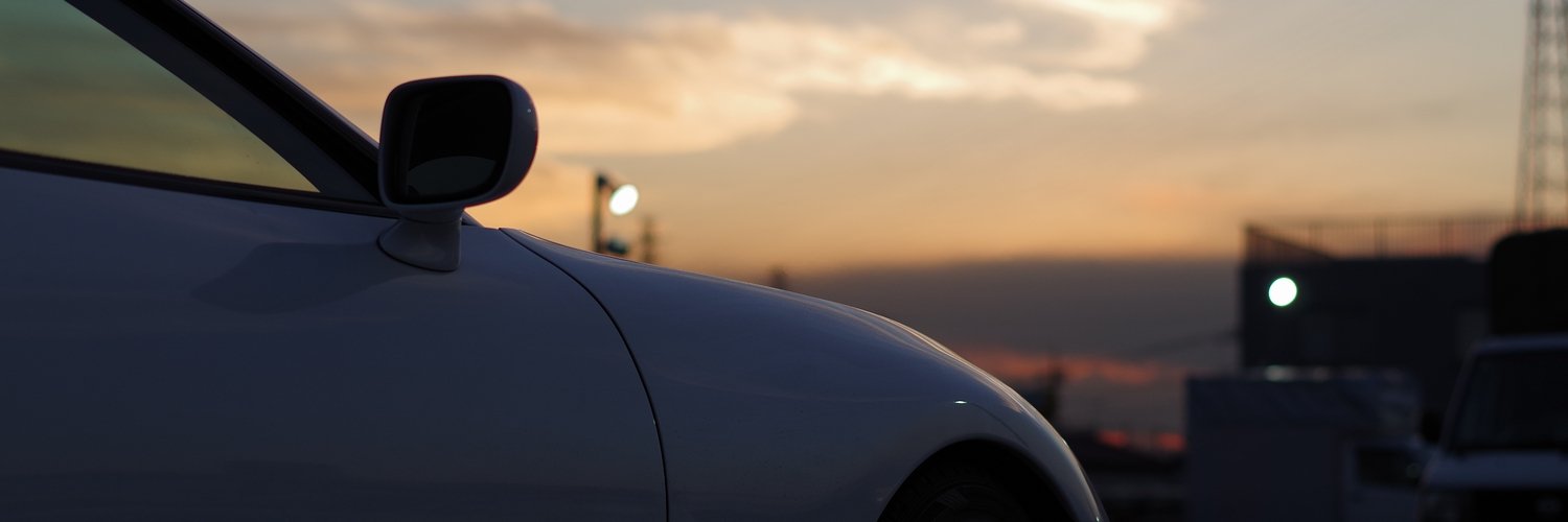 aplln's profile banner image