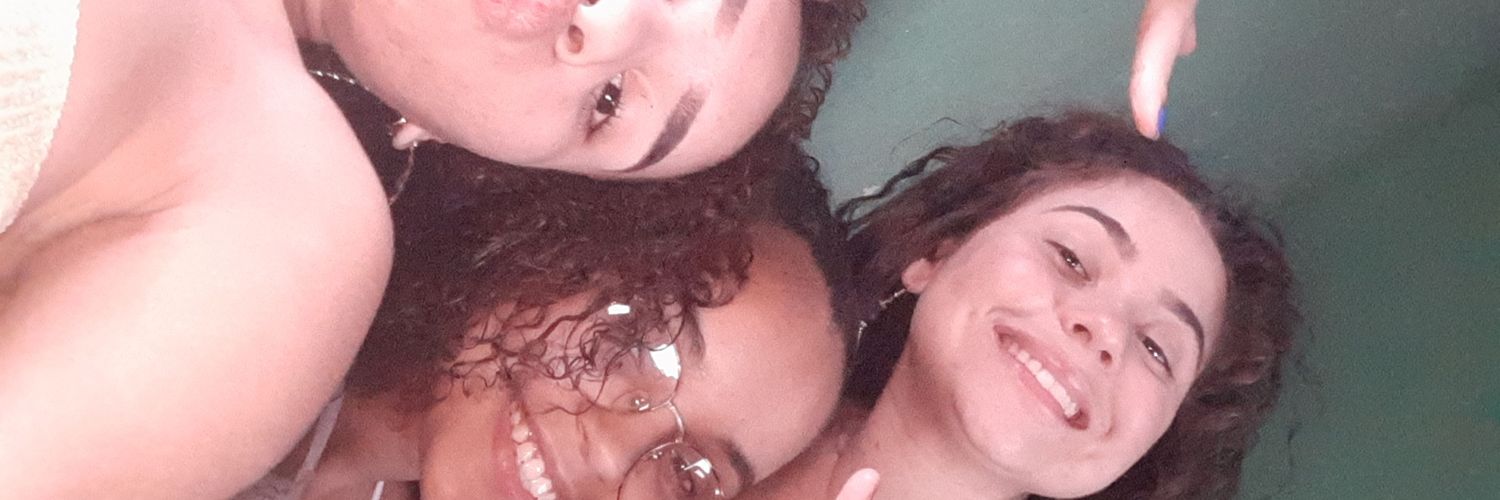 joy2oliveira's profile banner image