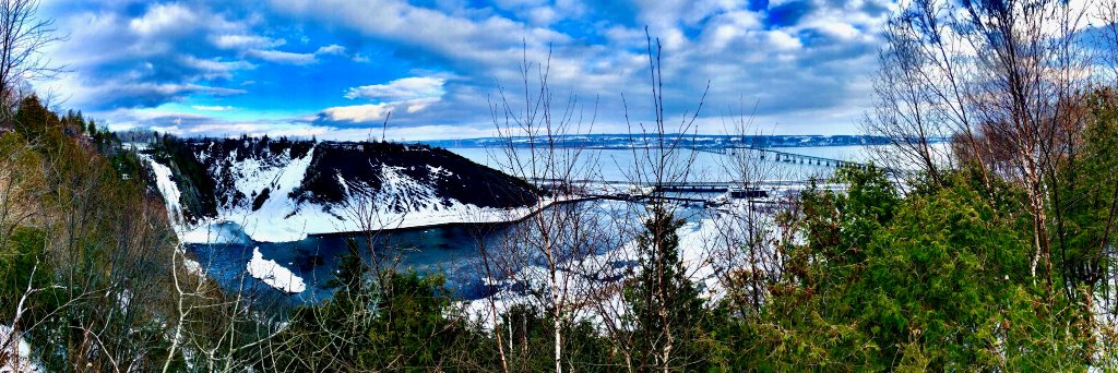 Russell Estes banner