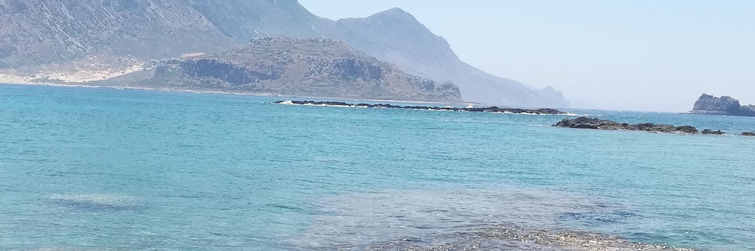 gNinon's profile banner image