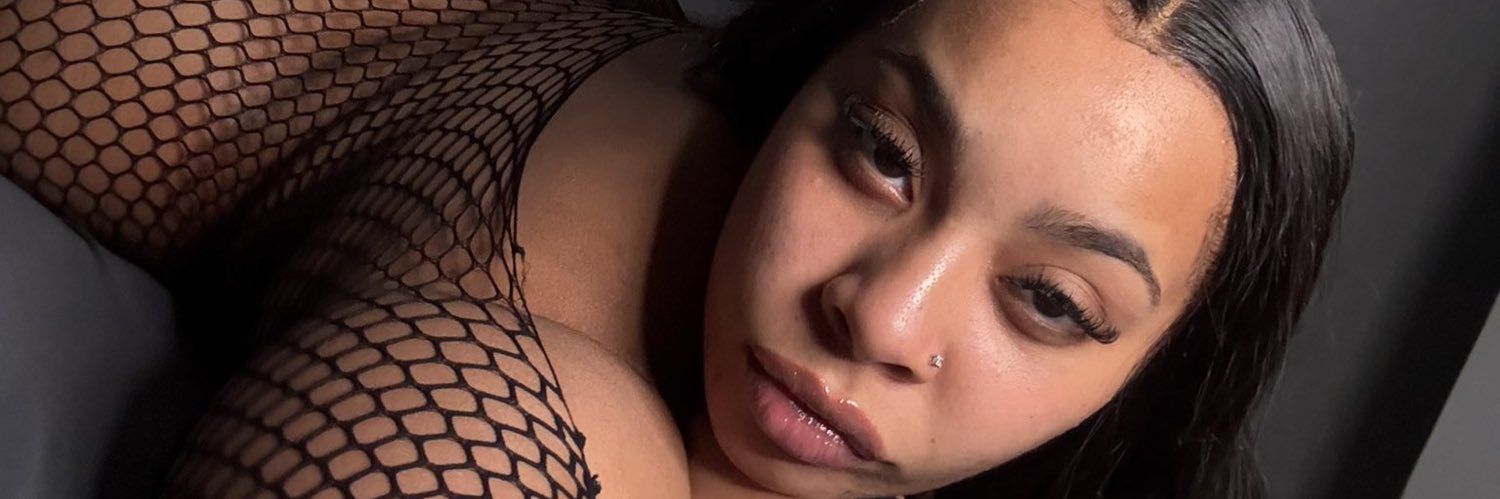 Lisa🍑🌝 banner