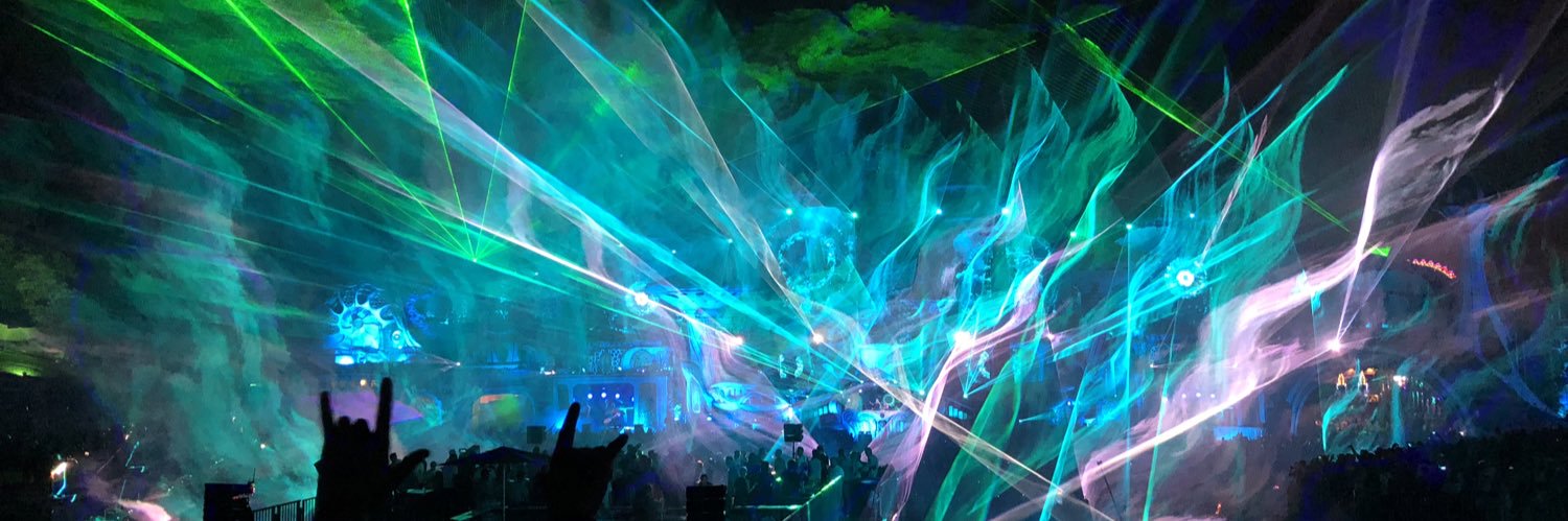 ricky_vela's profile banner image