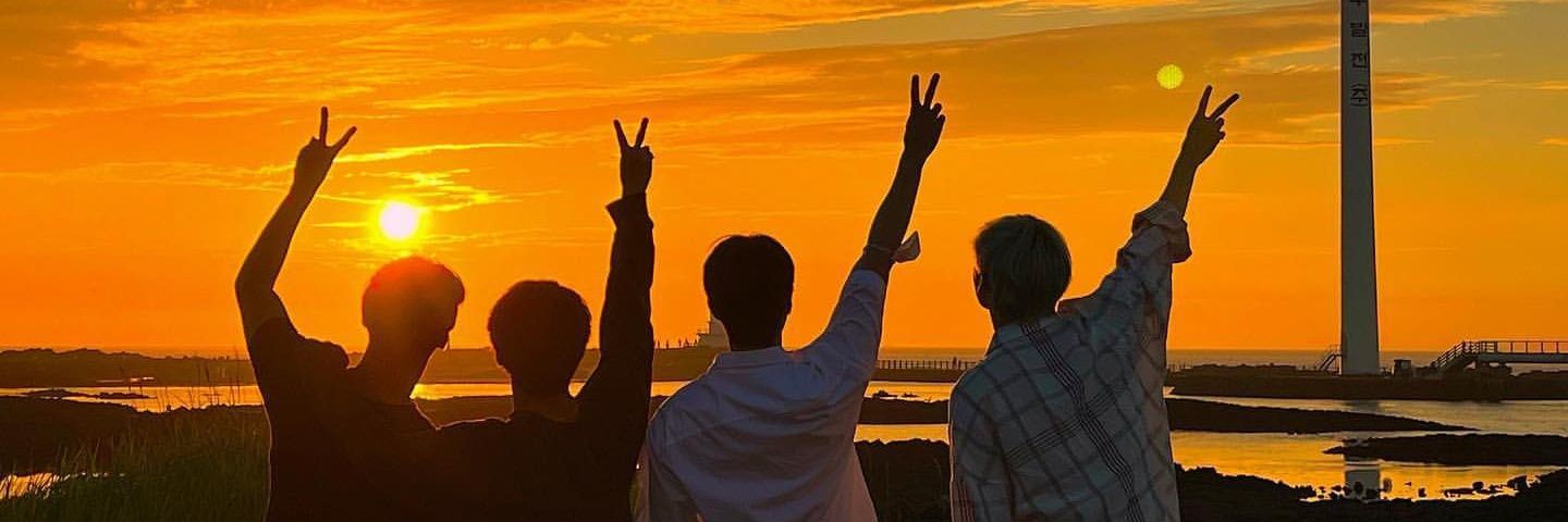 ippeachh's profile banner image