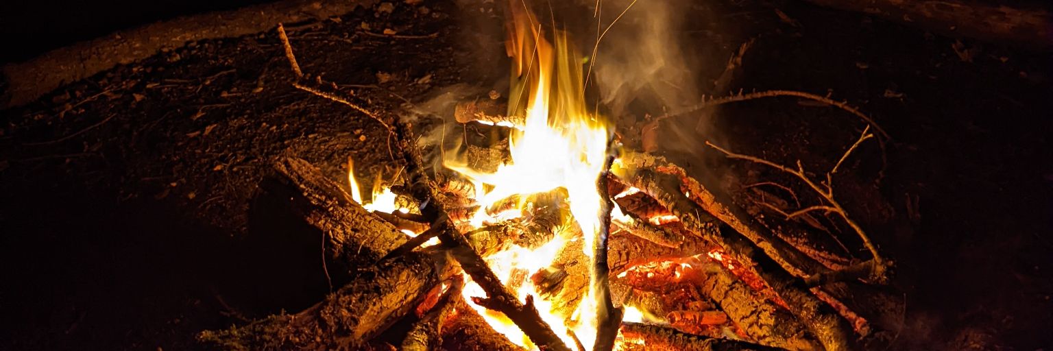 Helen ♠️💜🖤 banner