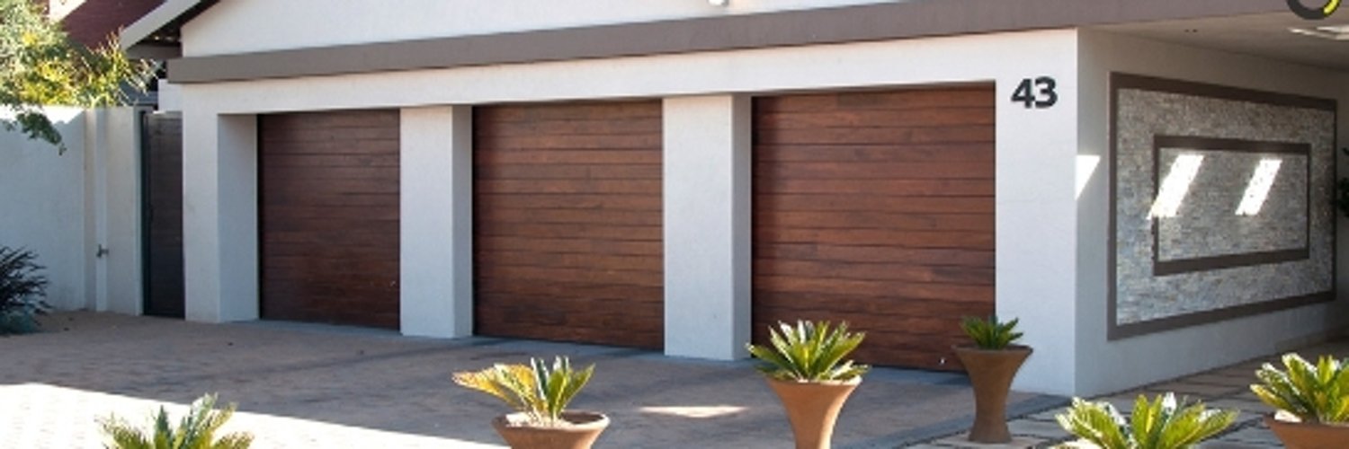 Roos Garage Doors CT on Twitter: "#garagedoor #aluzinc #aluminium #