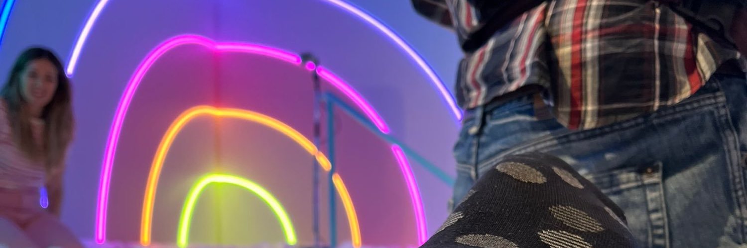 henripic's profile banner image