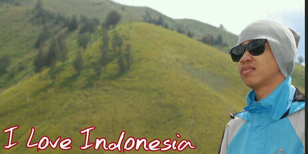 dendhana's profile banner image