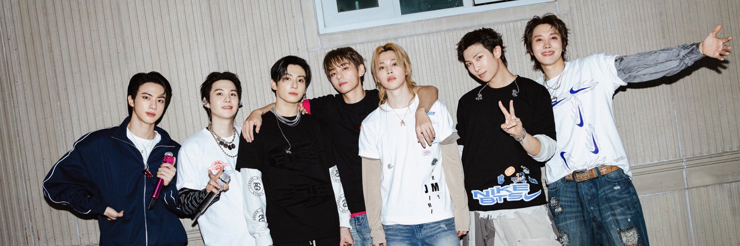 marblepink17's profile banner image