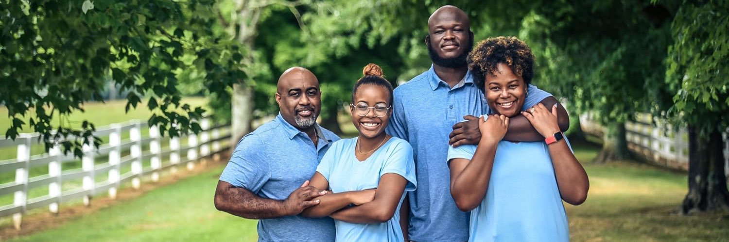coolmombg's profile banner image