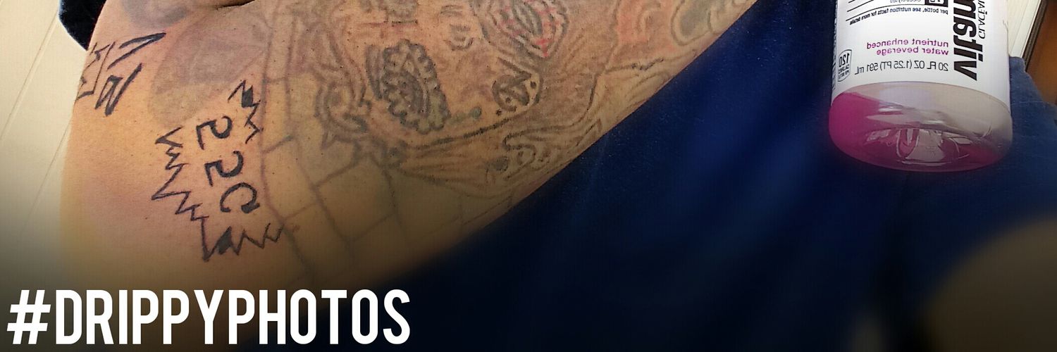 MYMOMART's profile banner image