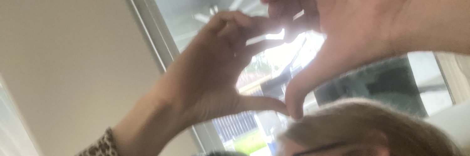 pinchetuna's profile banner image