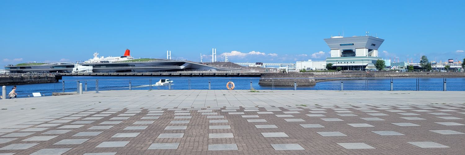 310570_s's profile banner image