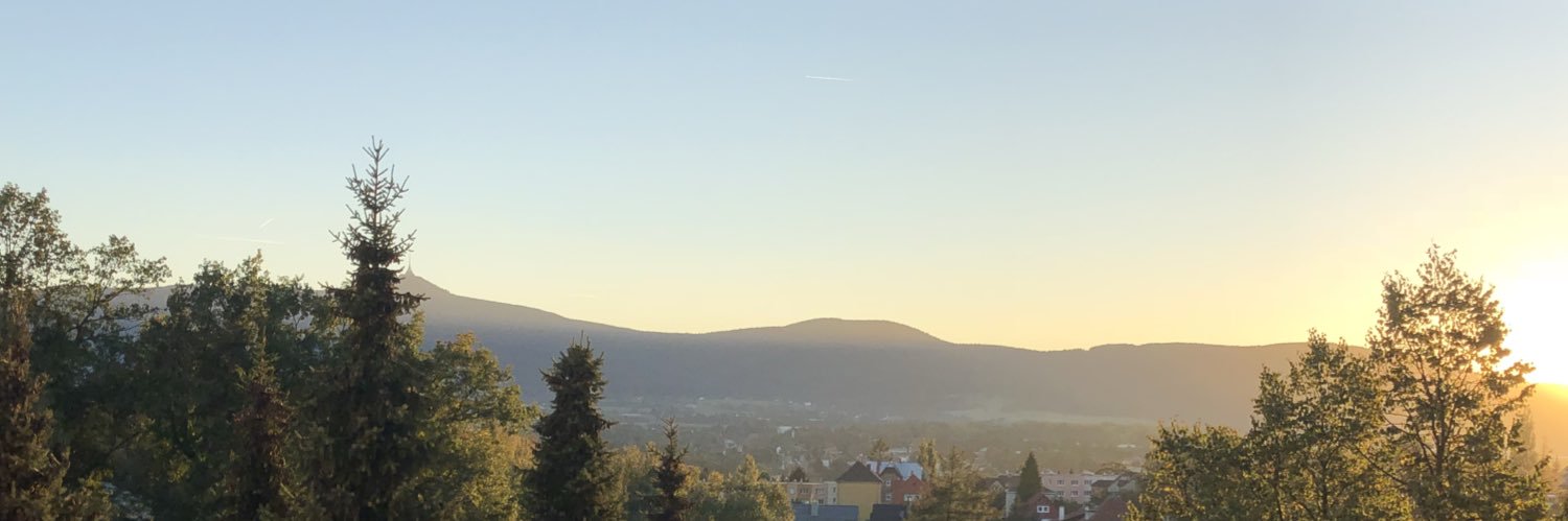Vakek's profile banner image