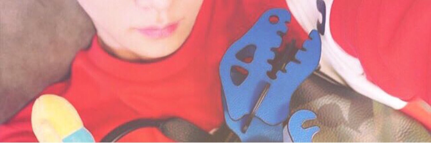 ee_wol's profile banner image