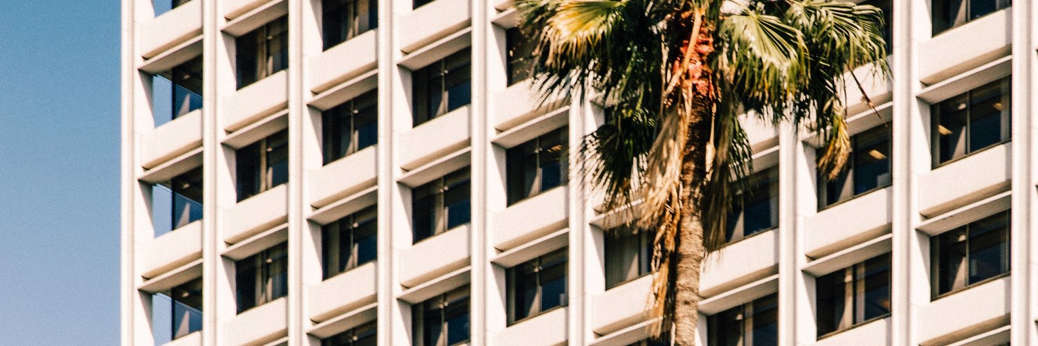touristsuk's profile banner image