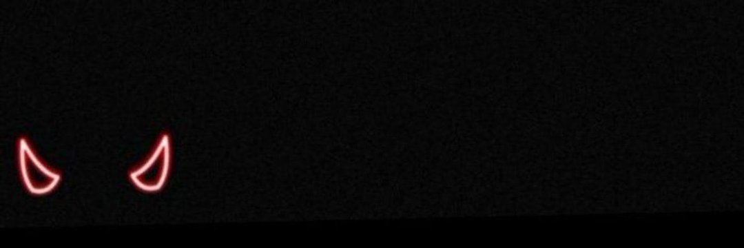 D banner