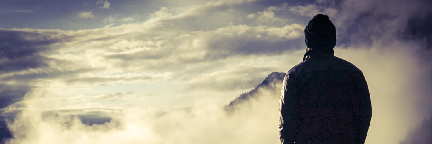 evinelias's profile banner image