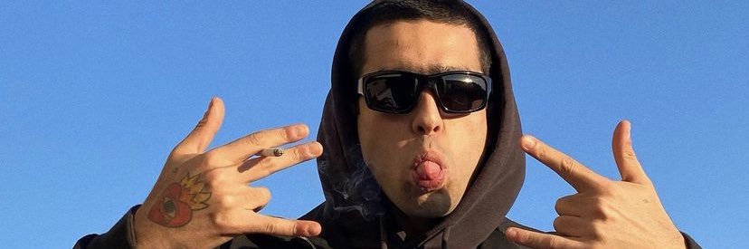 Omar 🐼 banner