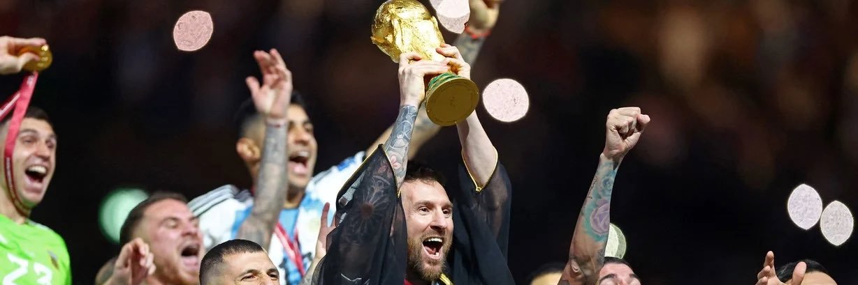 ValenFontan's profile banner image