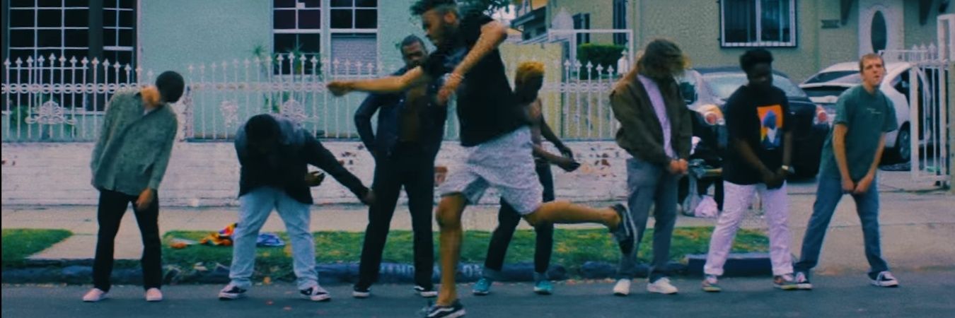 No Please Help banner