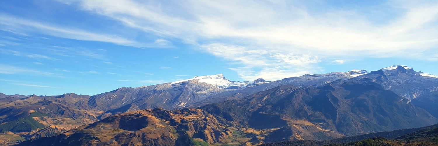 LorenaPardo's profile banner image