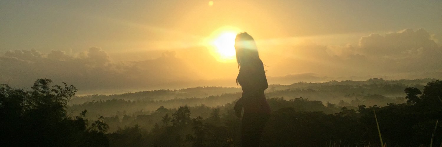 xtinahz's profile banner image