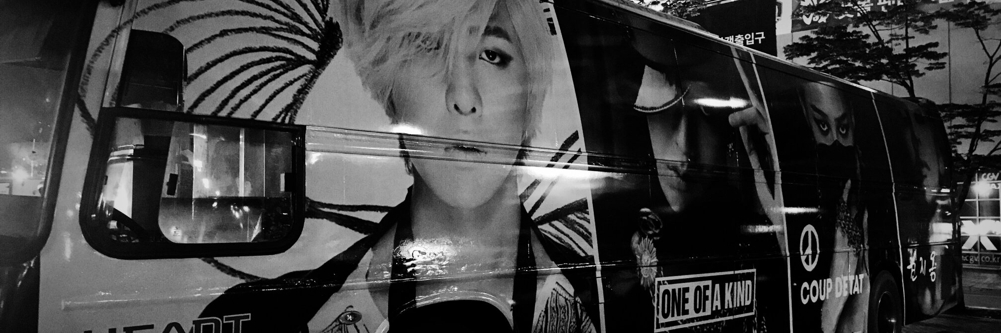 Hi__Moon's profile banner image