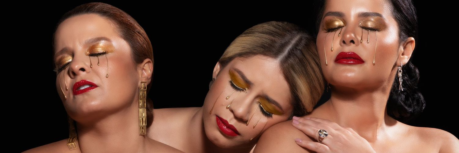 suellenvab's profile banner image