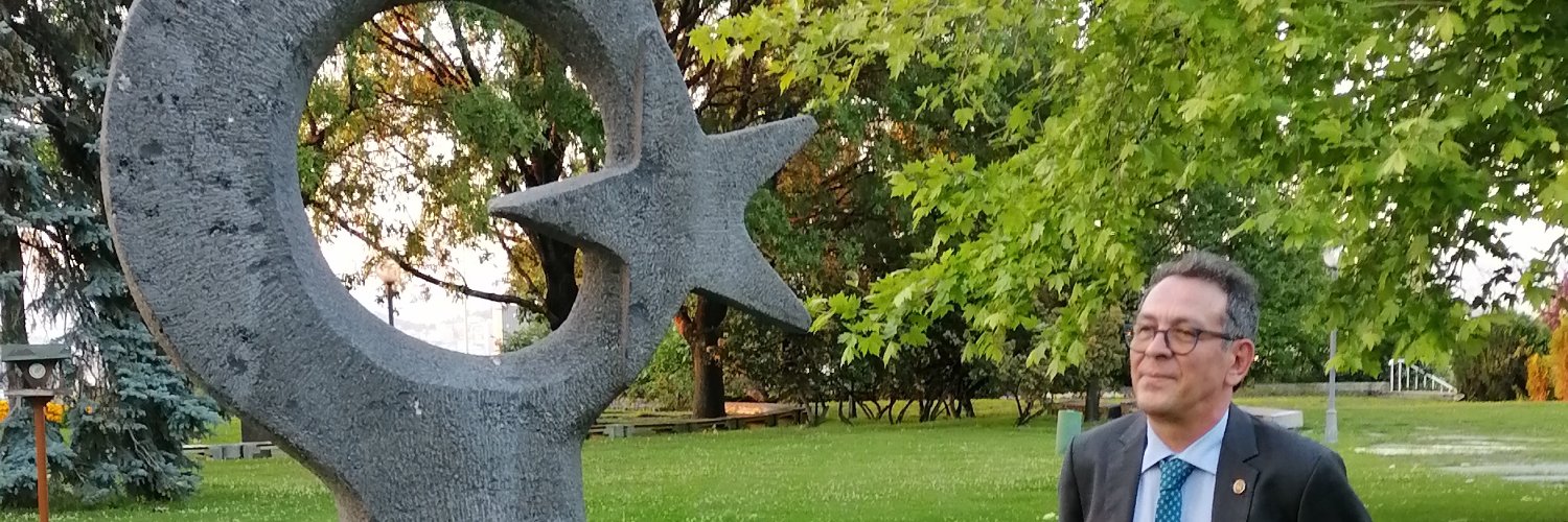 partafb's profile banner image